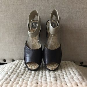 Fly London Yula Sandals